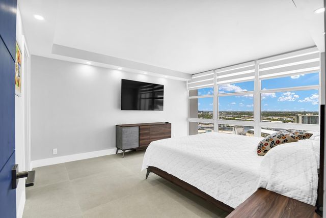 2701 N Ocean Blvd 15B, Fort Lauderdale, FL 33308