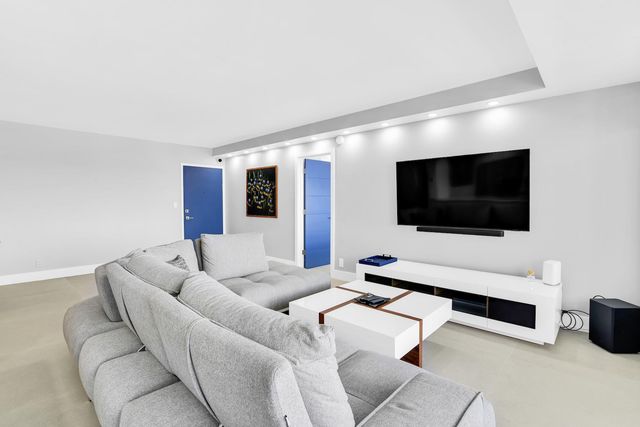 2701 N Ocean Blvd 15B, Fort Lauderdale, FL 33308