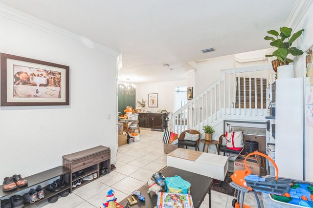 230 NE 208th Terrace 230, North Miami Beach, FL 33179