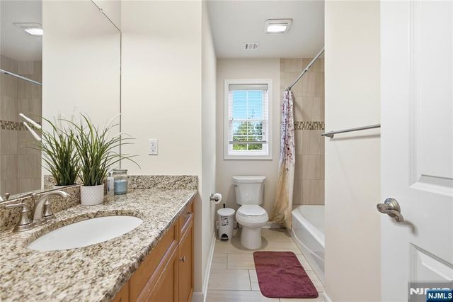 5 Jared Place, Mount Olive Township, NJ 07828