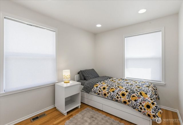 3514 SW Manning Street, Seattle, WA 98126
