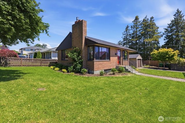3514 SW Manning Street, Seattle, WA 98126