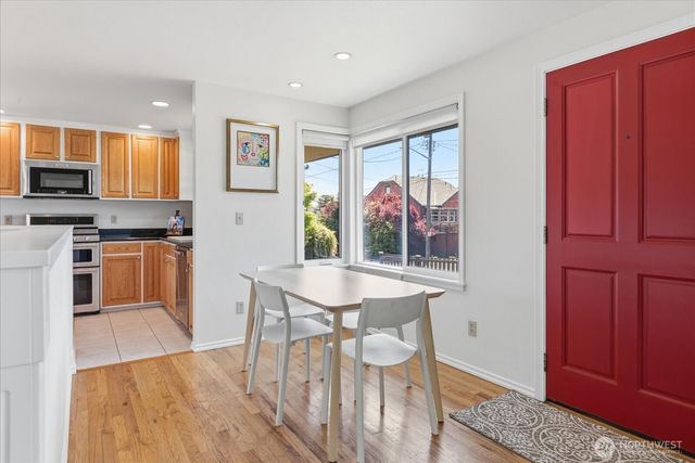 3514 SW Manning Street, Seattle, WA 98126
