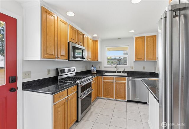 3514 SW Manning Street, Seattle, WA 98126