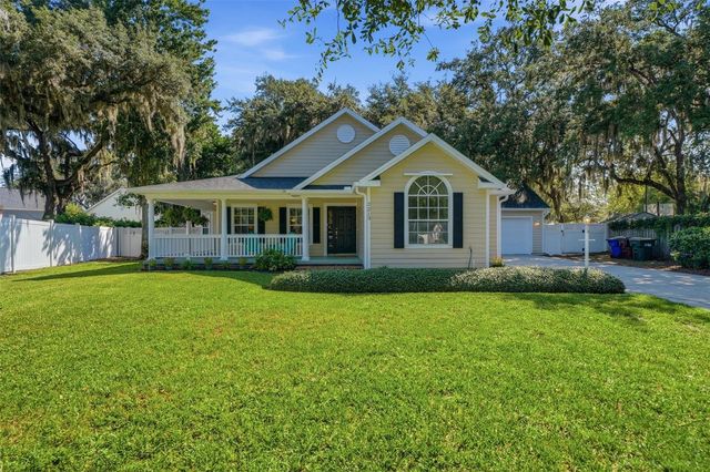 2213 LANGE STREET, Kissimmee, FL 34744