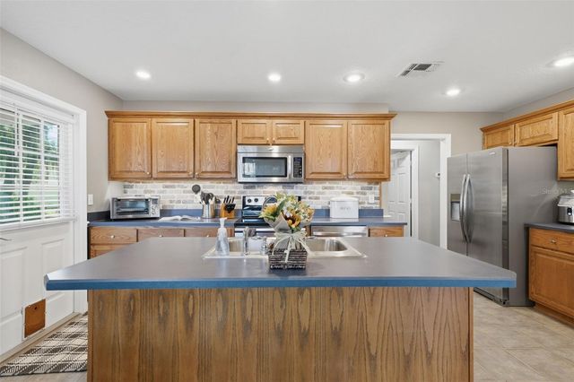 2213 LANGE STREET, Kissimmee, FL 34744