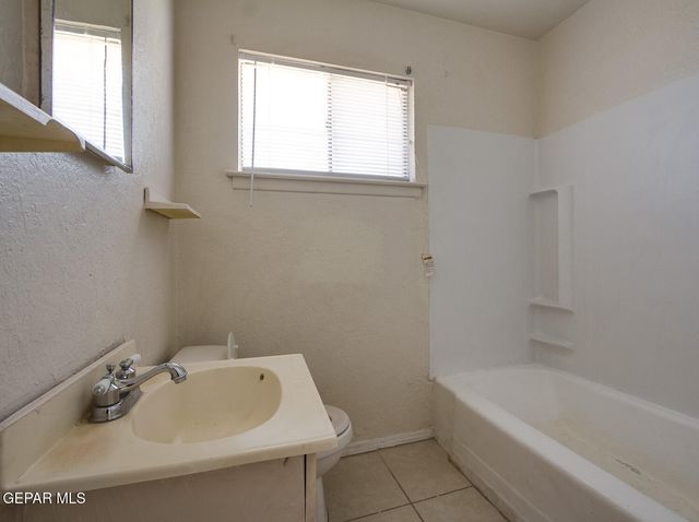 5729 WALDORF Drive, El Paso, TX 79924