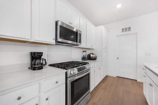 4457 Joaquin Avenue, Clovis, CA 93619