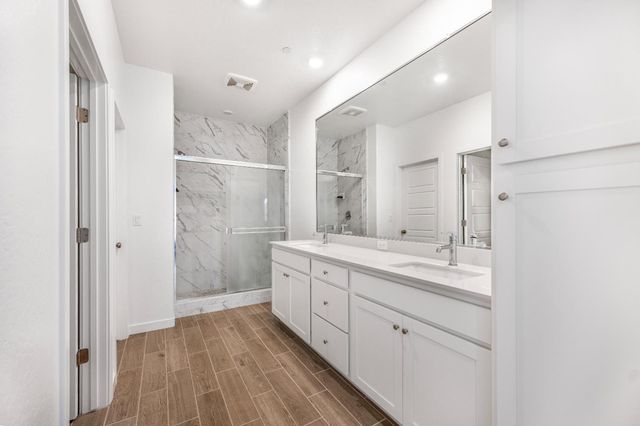 4457 Joaquin Avenue, Clovis, CA 93619