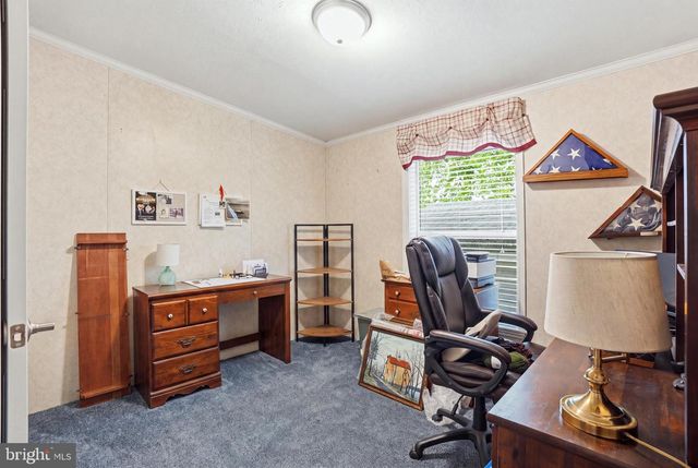 1065 PINE CIR, Telford, PA 18969