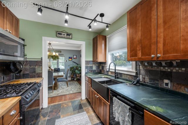 731 Spencer Street, Ferndale, MI 48220