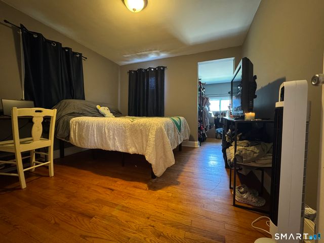 350 High Street, Naugatuck, CT 06770
