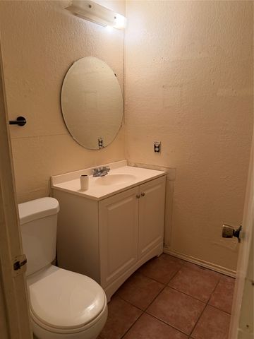 1110 Sandalwood Lane, Desoto, TX 75115