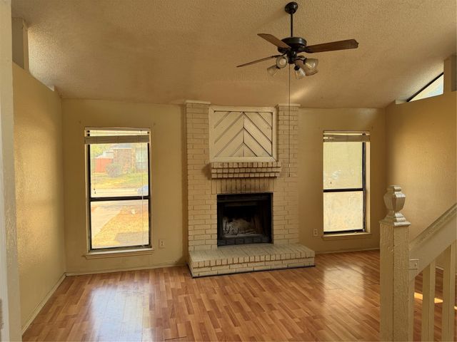 1110 Sandalwood Lane, Desoto, TX 75115