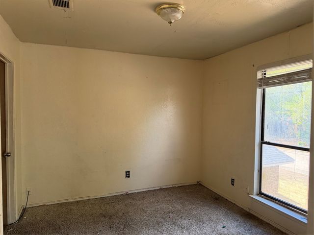 1110 Sandalwood Lane, Desoto, TX 75115