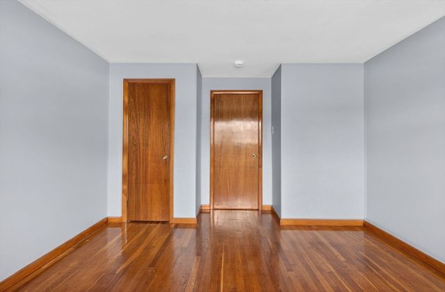 5 Crestwood Cir, Lawrence, MA 01843