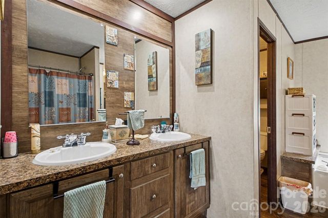 30090 Jeffrey Circle, Albemarle, NC 28001