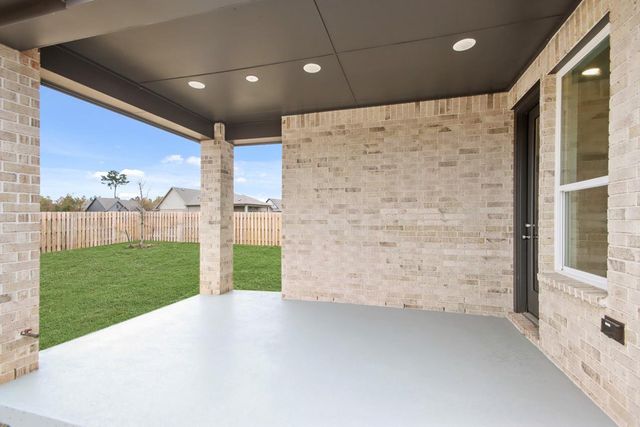 2296 Vargas St, Todd Mission, TX 77316