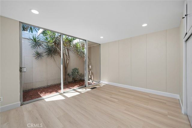 1824 Park Street, Huntington Beach, CA 92648