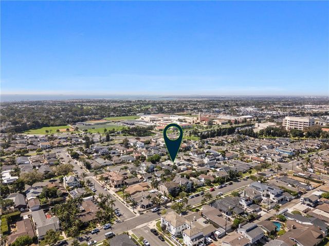 1824 Park Street, Huntington Beach, CA 92648