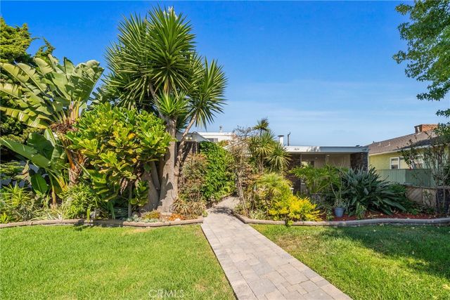 1824 Park Street, Huntington Beach, CA 92648