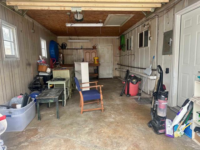 1220 Maplewood Drive, Kokomo, IN 46902