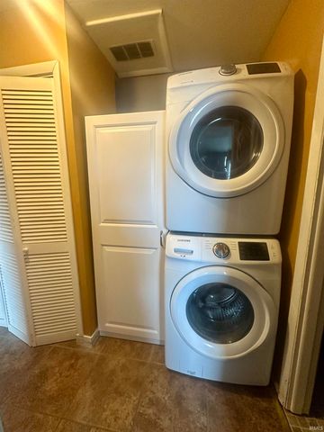 1220 Maplewood Drive, Kokomo, IN 46902