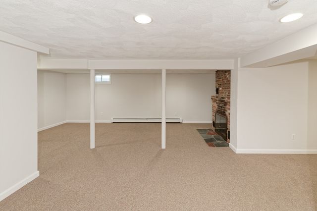 318 South Main St, Hopedale, MA 01747