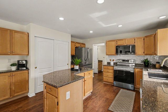 1822 Mountainview Court, Florence, KY 41042