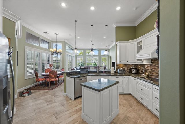4916 FOREST DALE Drive, Lake Worth, FL 33449