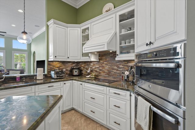 4916 FOREST DALE Drive, Lake Worth, FL 33449