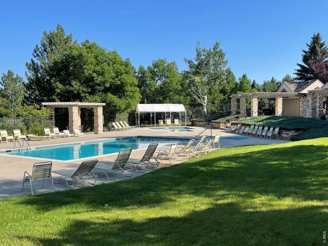 301 Sleeping Owl Pt, Lafayette, CO 80026