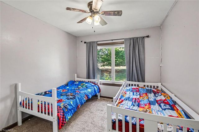 118 E Chinaberry Court, Mocksville, NC 27082