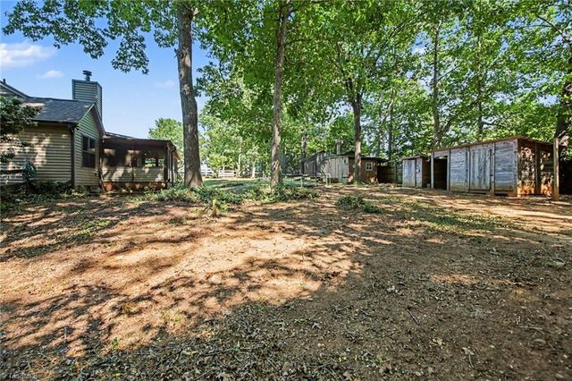 118 E Chinaberry Court, Mocksville, NC 27082