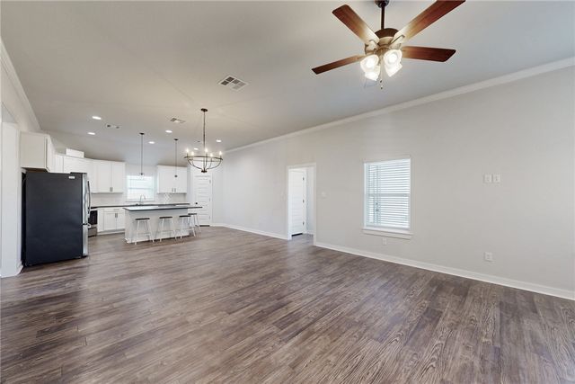 1925 Cambria Drive, Bryan, TX 77807