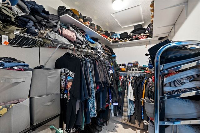 15601 Kearny Drive, Adelanto, CA 92301