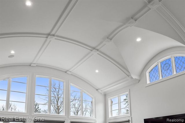 1343 Orchard Ridge Road, Bloomfield Hills, MI 48304