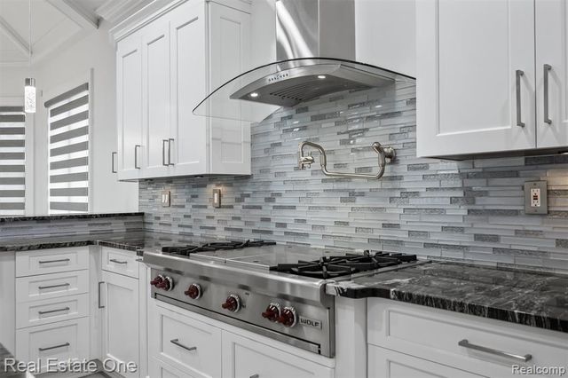 1343 Orchard Ridge Road, Bloomfield Hills, MI 48304