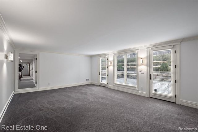 1343 Orchard Ridge Road, Bloomfield Hills, MI 48304