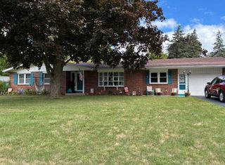 71 Bellmawr Drive Drive, Chili, NY 14624