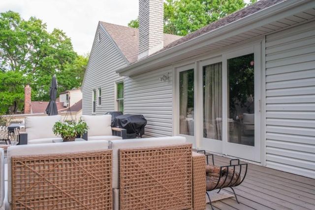 11108 W 99th Terrace, Overland Park, KS 66214