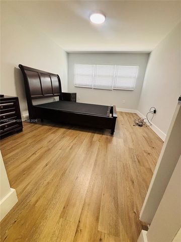 701 SW 142nd Ave 108S, Pembroke Pines, FL 33027