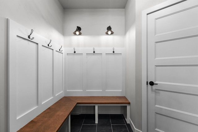 N8872 GALWAY LANE, Menasha, WI 54952