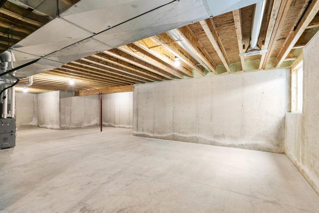 N8872 GALWAY LANE, Menasha, WI 54952