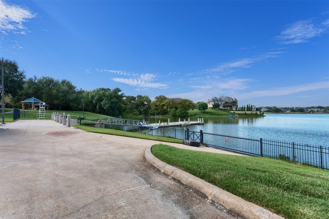 1516 Hackett Creek Drive, Mckinney, TX 75072
