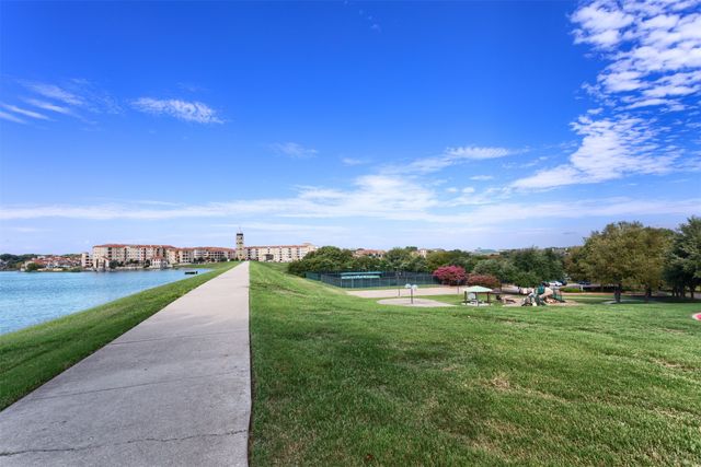 1516 Hackett Creek Drive, Mckinney, TX 75072