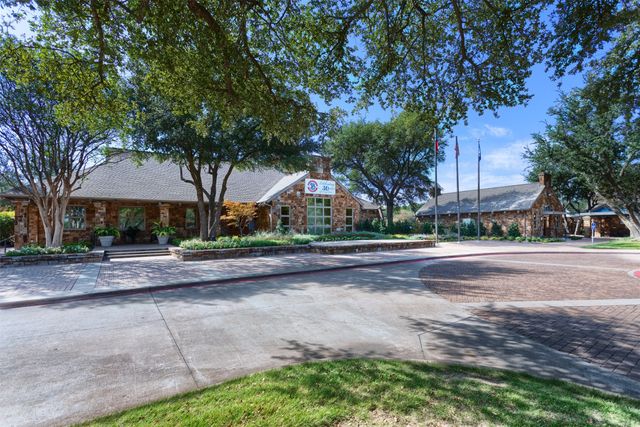 1516 Hackett Creek Drive, Mckinney, TX 75072