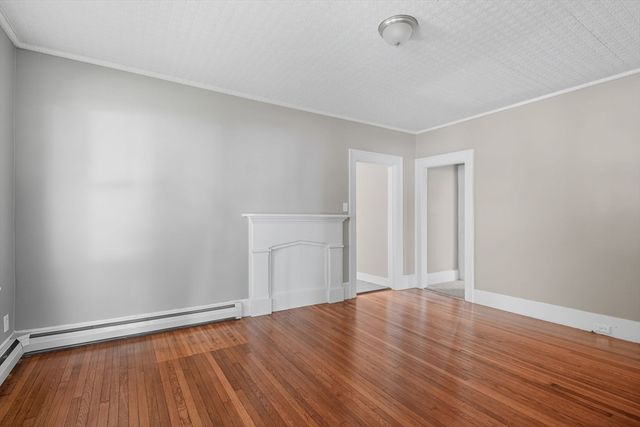 221 East St, Chicopee, MA 01020