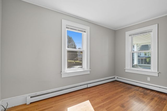 221 East St, Chicopee, MA 01020