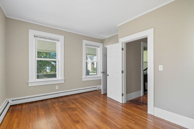 221 East St, Chicopee, MA 01020